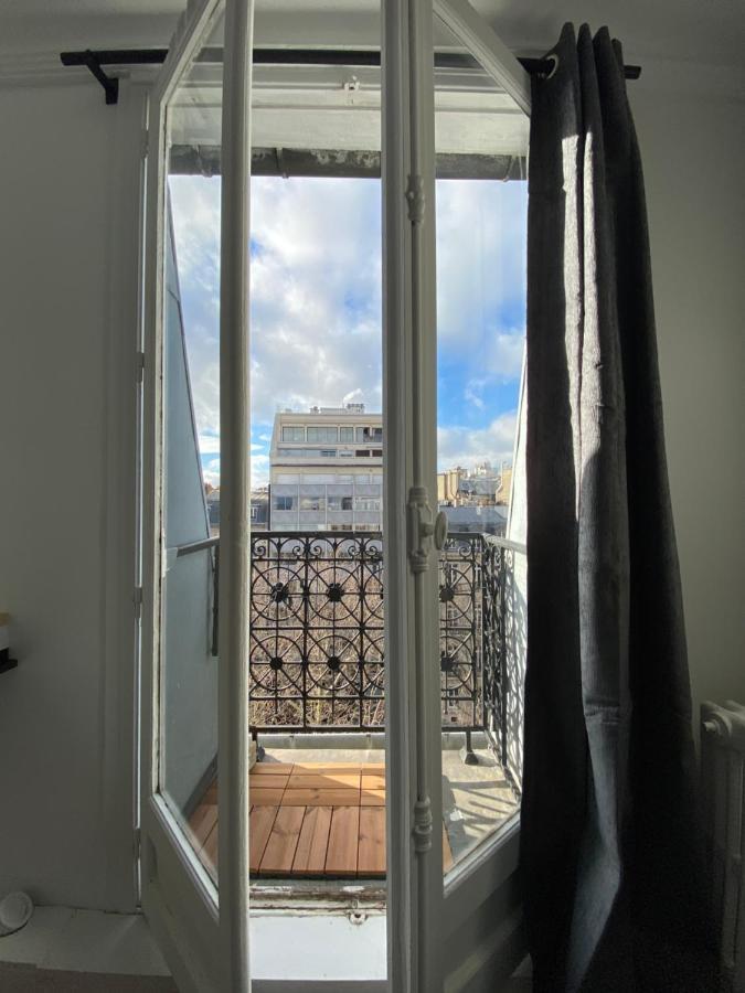 The Eiffel Tower Room Paris Luaran gambar